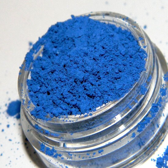 SKYLINE DRIVE Matte Blue Eyeshadow
