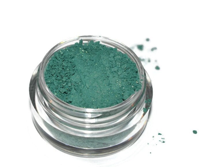 FORGOTTEN LORE Teal Green Eyeshadow