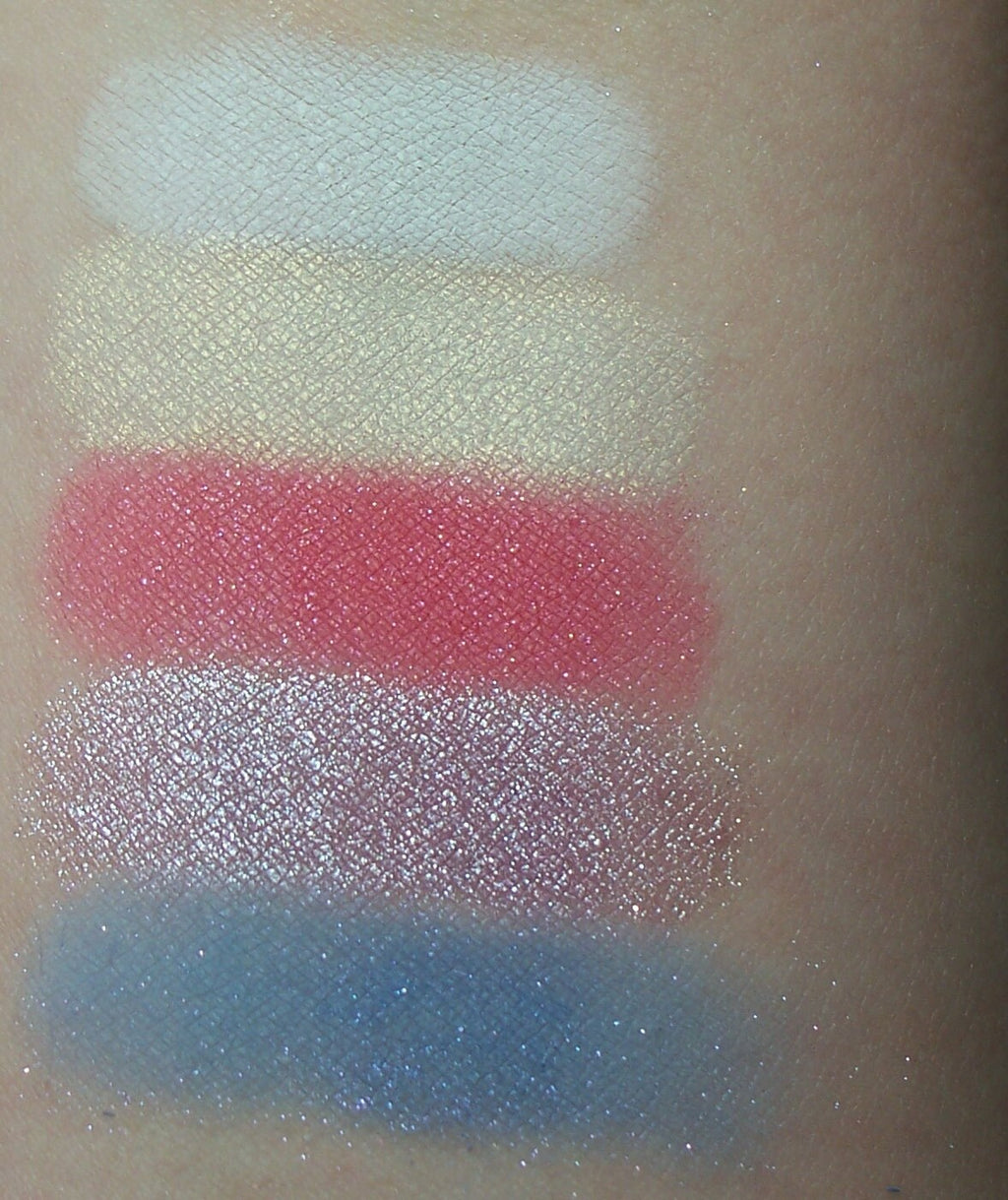 LITTLE WHITE BIRD Matte White Eyeshadow