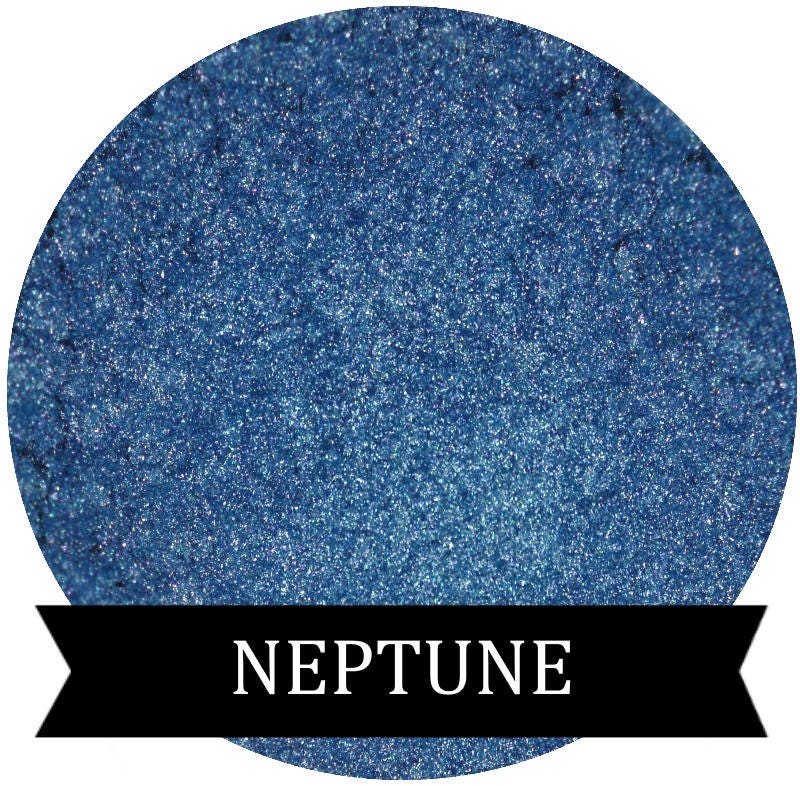 Shimmery Blue Eyeshadow NEPTUNE