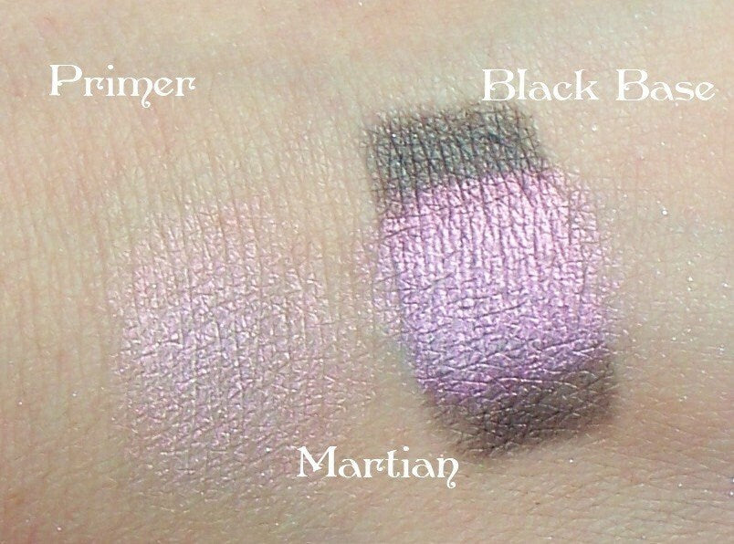 Martian White Eyeshadow with Red / Pink Shimmer