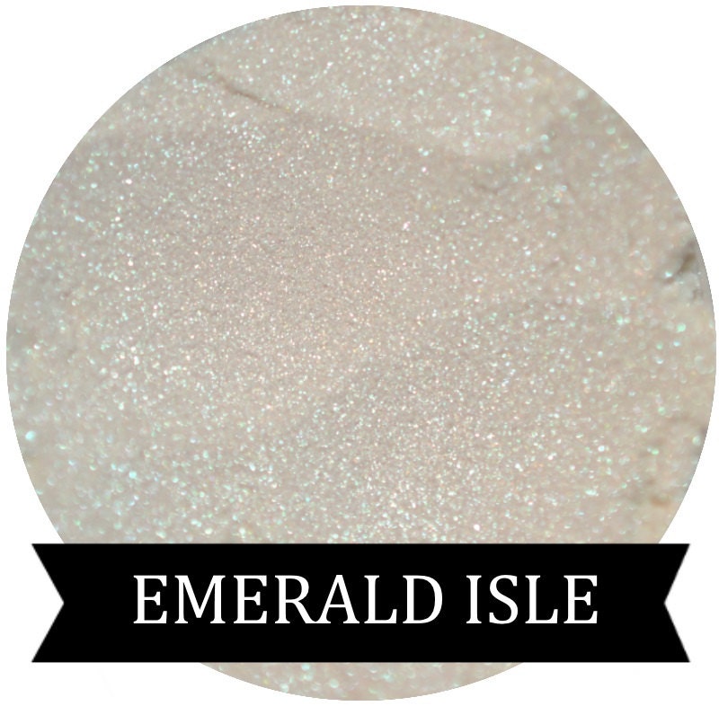 EMERALD ISLE Iridescent Green Sparkle Eyeshadow