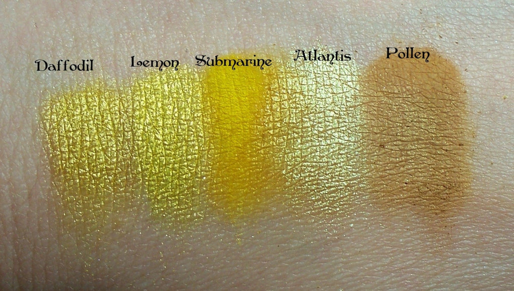 Daffodil Loose Eyeshadow – Bright Yellow Shimmer