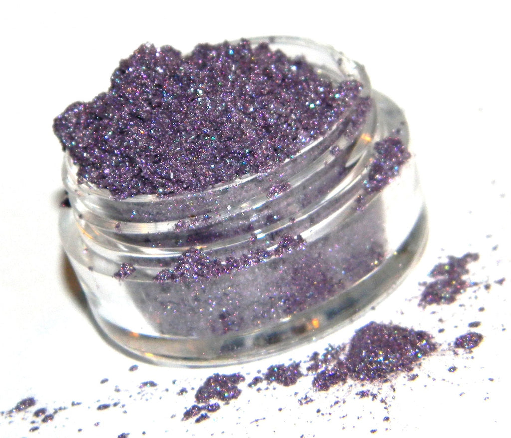FROSTY PLUM Shimmery Purple Eyeshadow