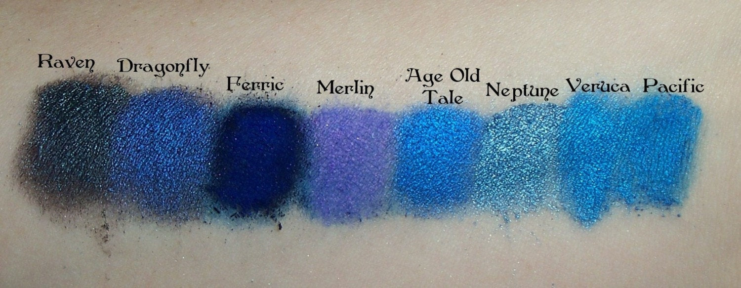 Shimmer Blue Eyeshadow AGE OLD TALE