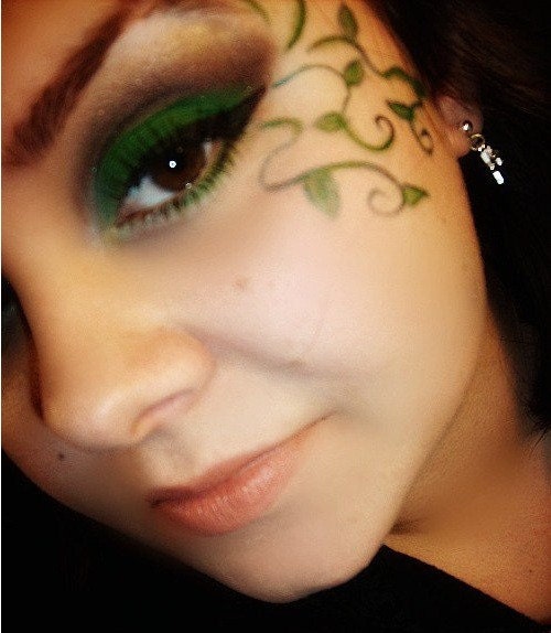 Wicked Matte Medium Green Eyeshadow