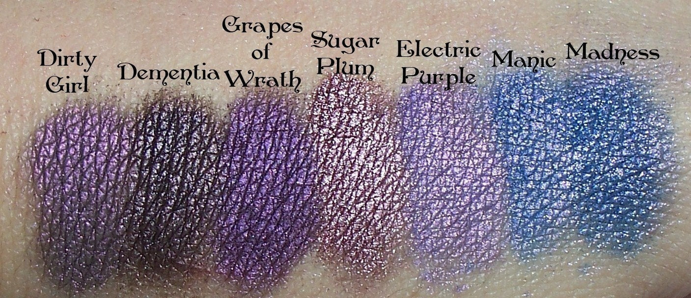 Dark Plum Purple Eyeshadow DEMENTIA