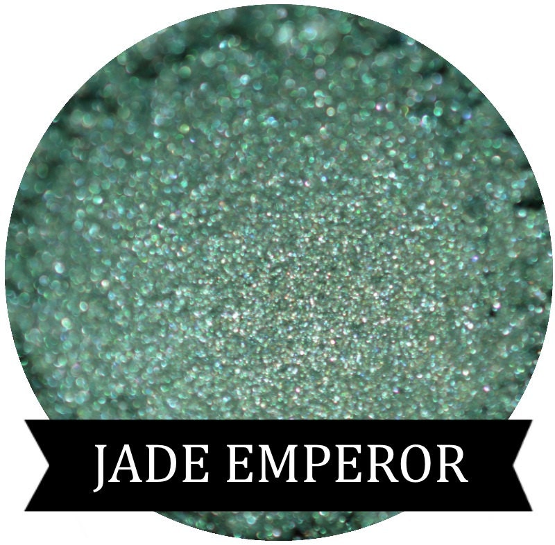 Jade Emperor Loose Eyeshadow – Medium Green Shimmer