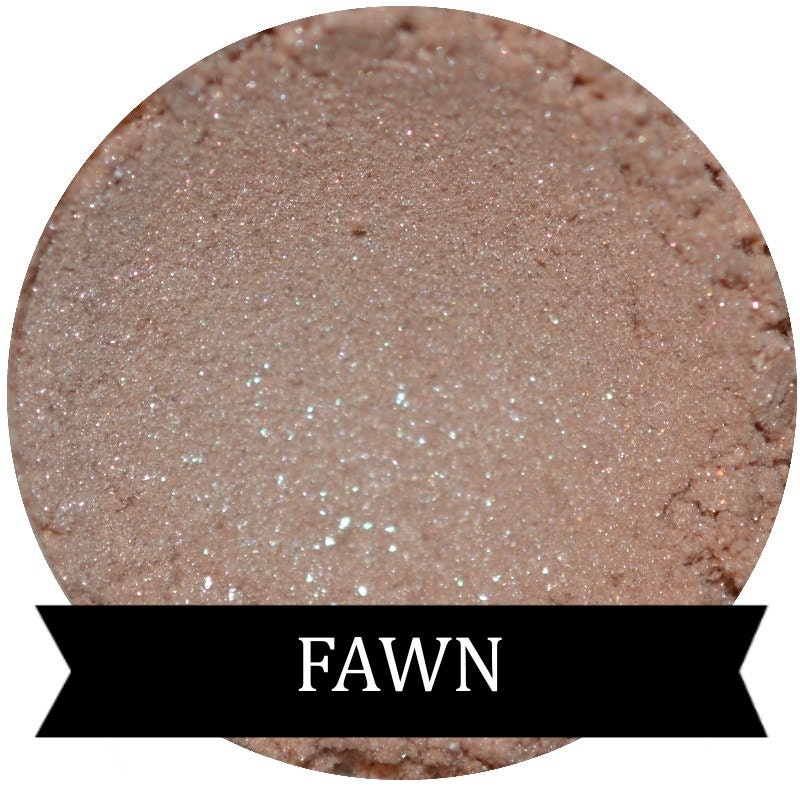 Fawn Shimmery Nude Eyeshadow