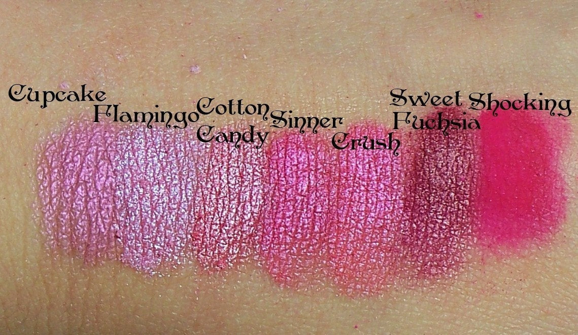 SWEET FUCHSIA Pink Eyeshadow