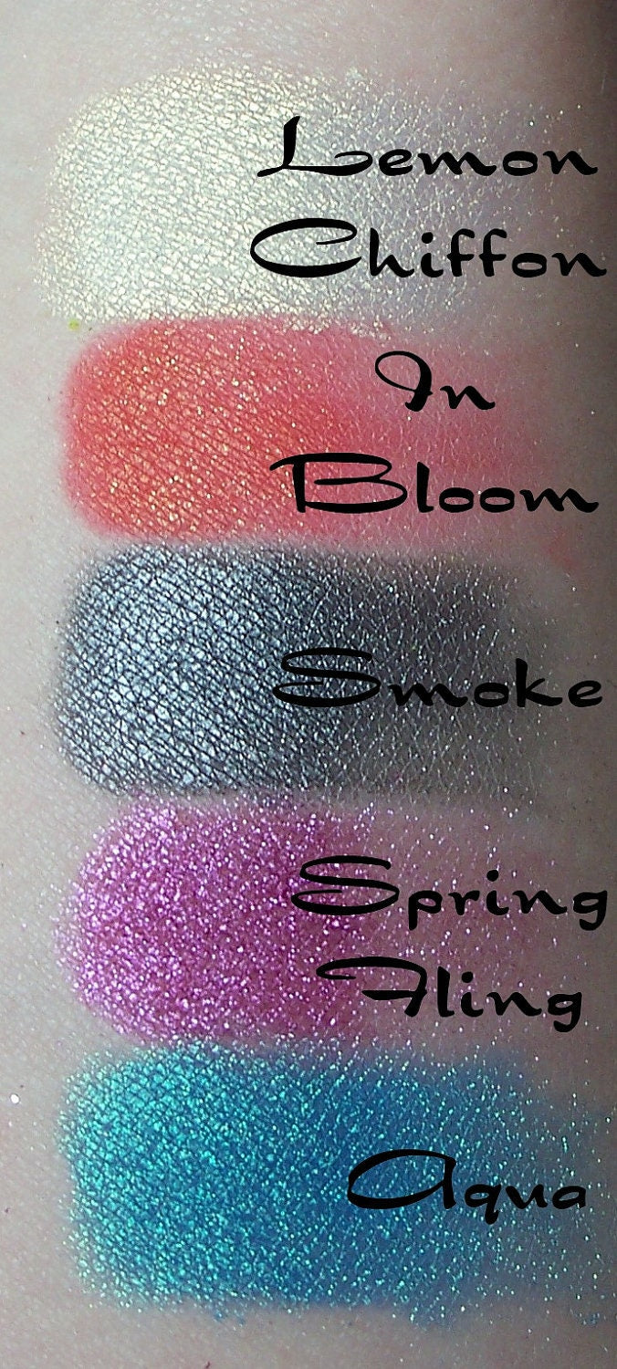 SMOKE Black Shimmer Eyeshadow