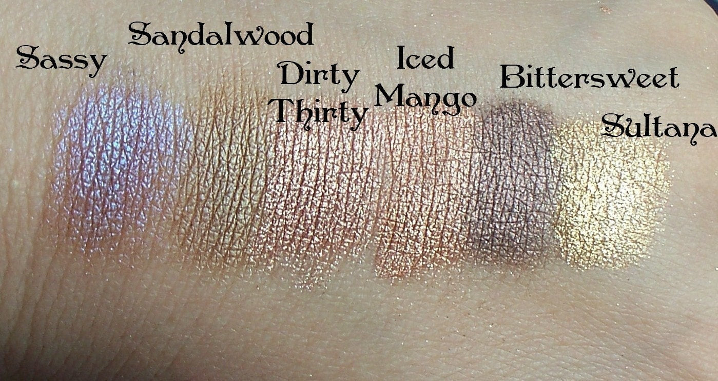 Dusty Neutral Rose Eyeshadow DIRTY THIRTY