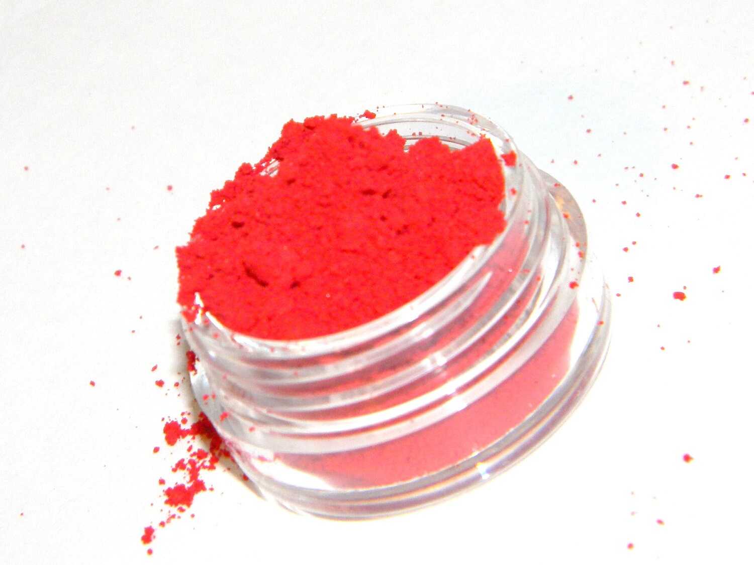 Matte Red Eyeshadow QUEEN OF HEARTS